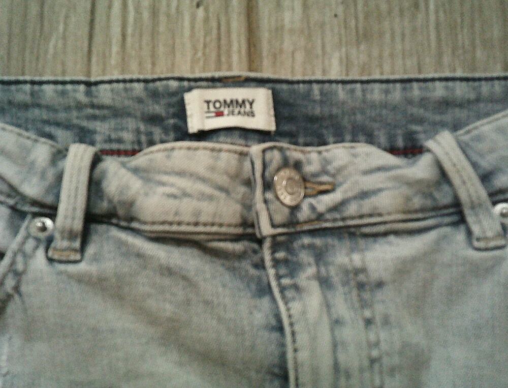 Tommy Hilfiger jean skirt size 10 / w30